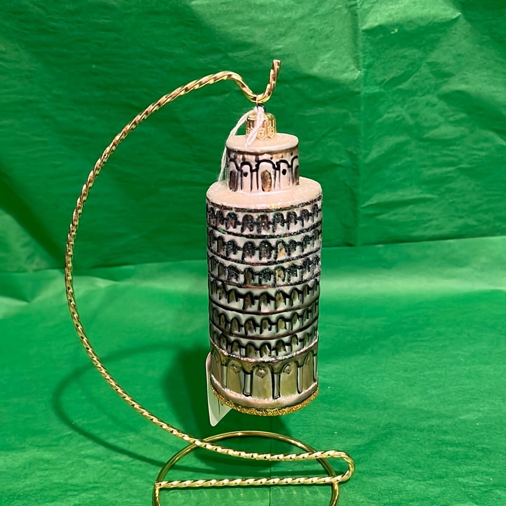 Handmade glass blown pinnacle peak ornament